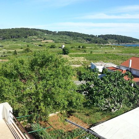 Apartments Sunce Лумбарда Екстериор снимка