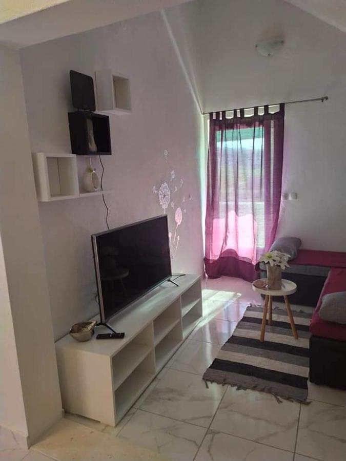 Apartments Sunce Лумбарда Екстериор снимка