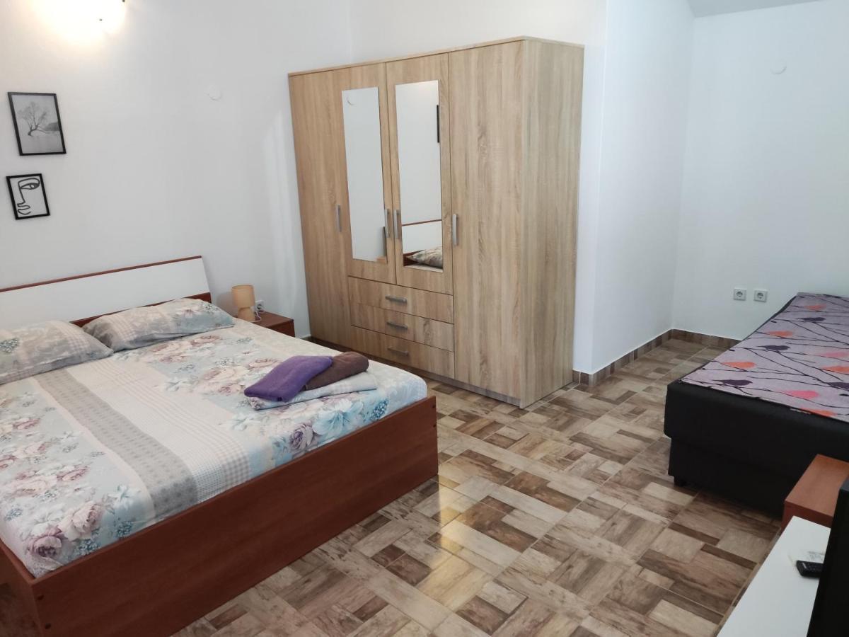 Apartments Sunce Лумбарда Екстериор снимка