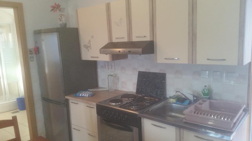 Apartments Sunce Лумбарда Екстериор снимка