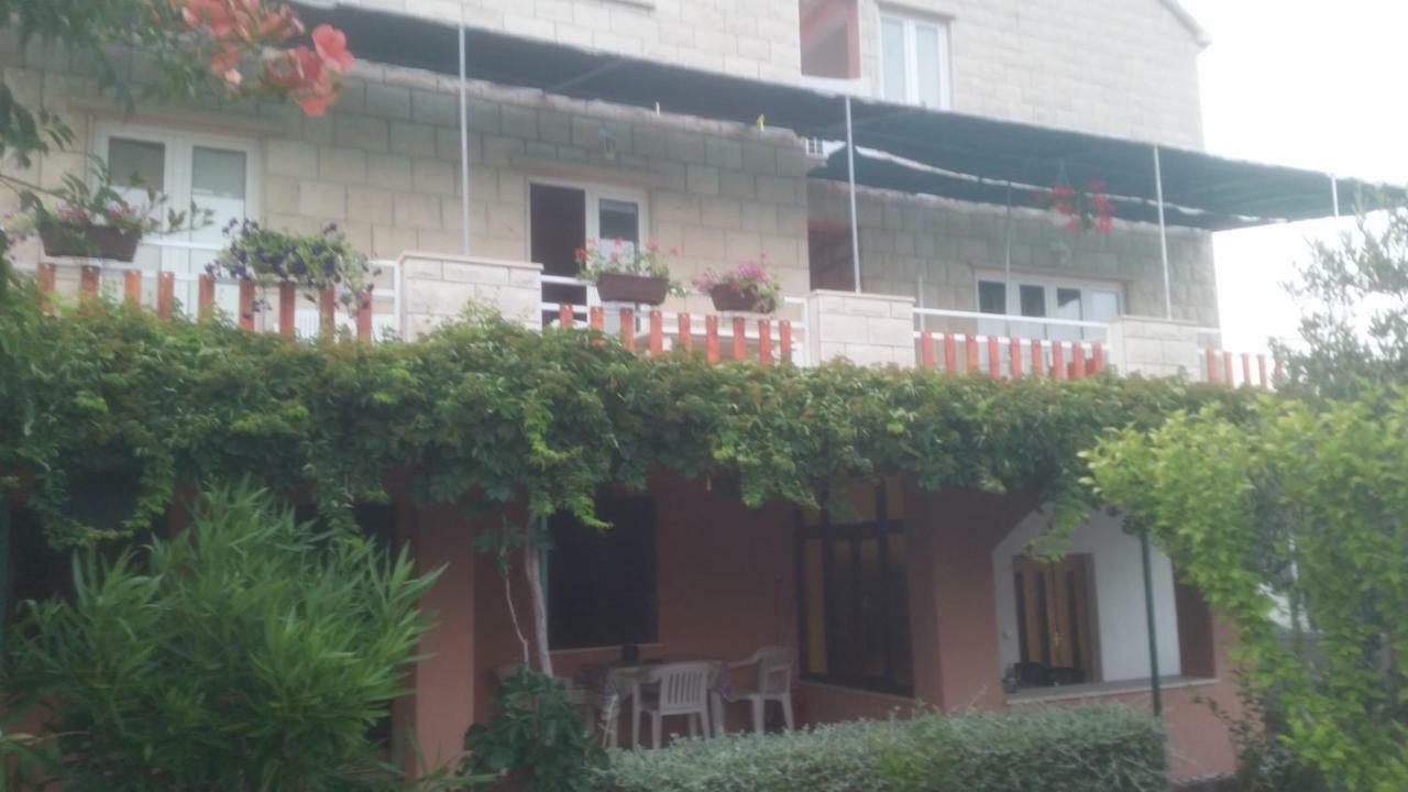 Apartments Sunce Лумбарда Екстериор снимка
